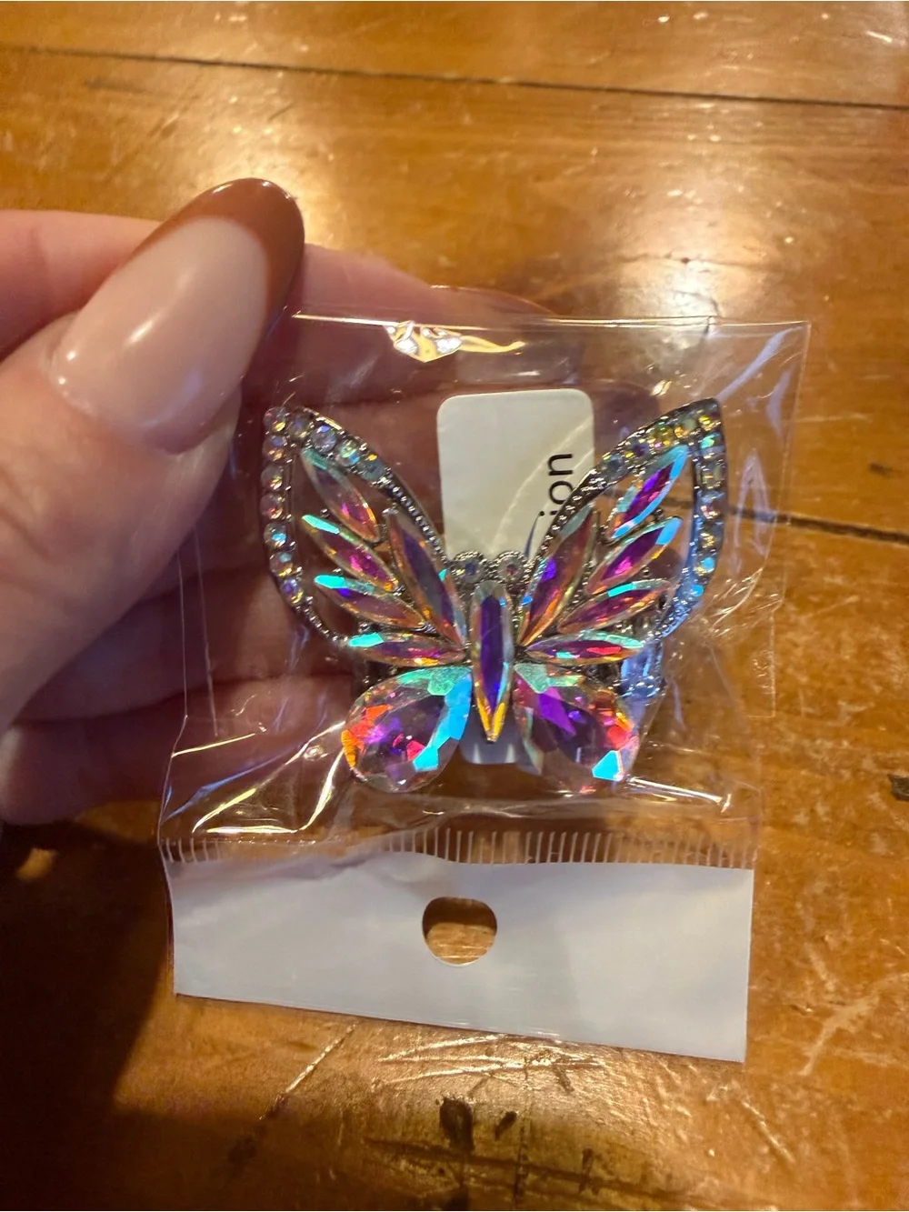 Gorgeous AB butterfly stretch ring NEW in bag! Show stopper! Silver toned
